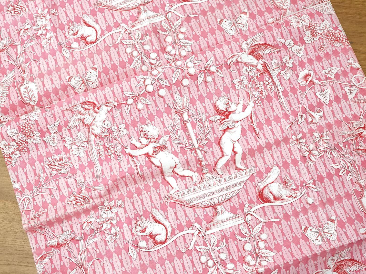 画像3: 未使用 1900年頃 アンティーク 天使＆栗鼠＆蝶々 コットン製ファブリック  200×78cm (3)