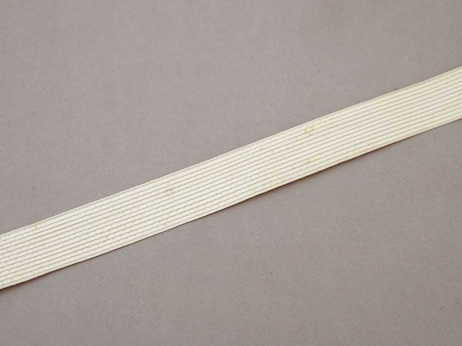 画像4: ＊蚤の市＊アンティーク リボン ストロー素材風 8m PON 1436 N5 COL.2 (4)