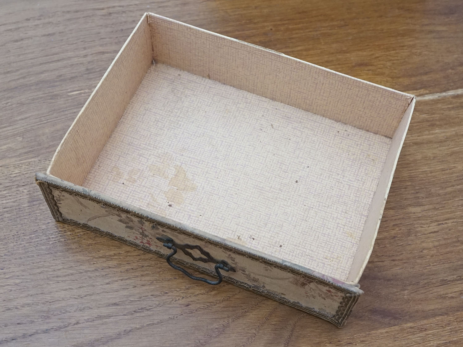 画像11: 1900年頃  アンティーク カルトナージュチェスト  薔薇の花かご ローズバスケット (11)