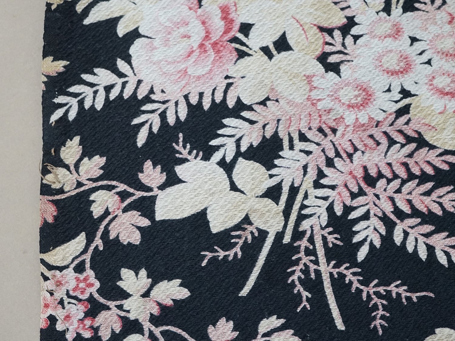 画像10: 19世紀末 アンティーク ナポレオン3世時代 コットン ファブリック 花模様  205 × 80cm (10)