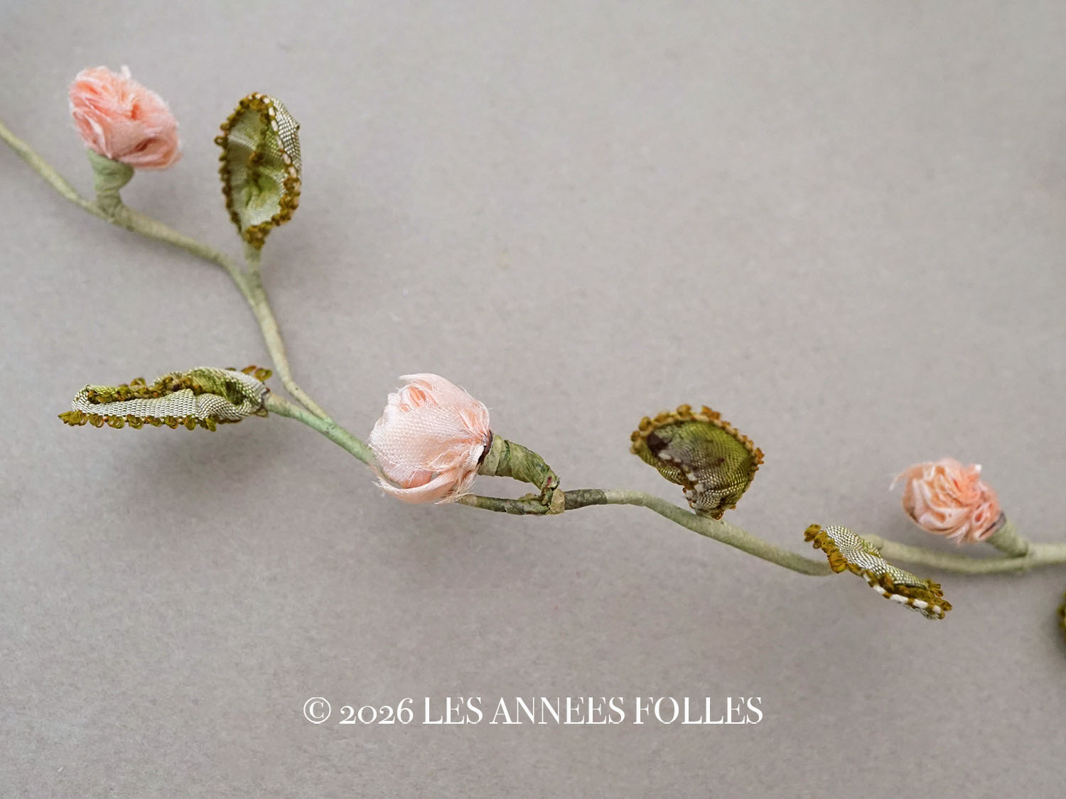 画像1: アンティーク シルク製 薔薇のロココトリム  42cm (1)